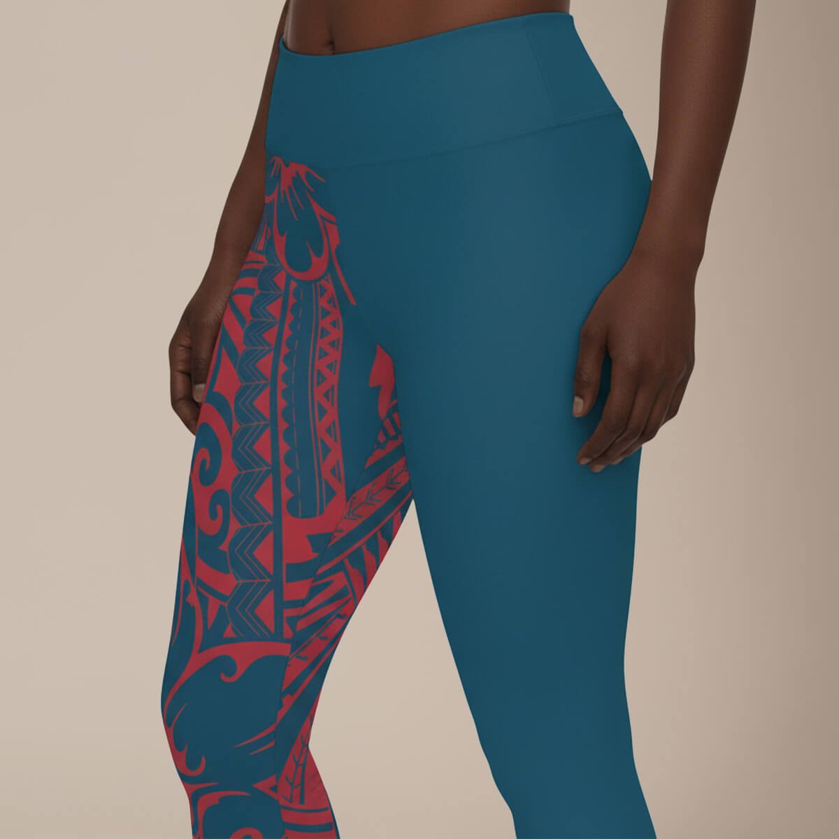 Plus size leggings in 2XL to 6XL with a Bloom Peacock floral pattern, designed for comfort and style.